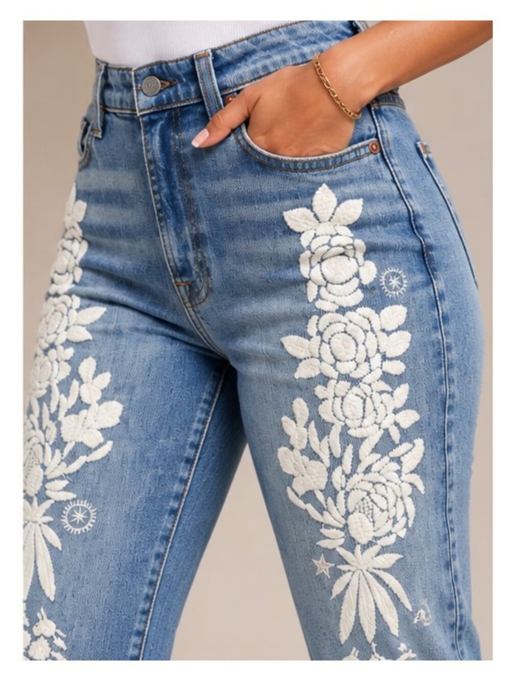7 For All Mankind Easy Slim Jeans Blue Floral Embroidered Size 24 NWT